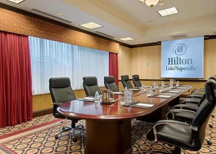 Hotel Doubletree By Hilton Naperville