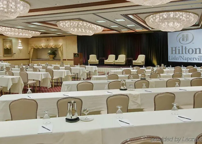 Hotel Doubletree By Hilton Naperville