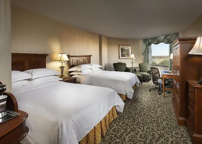 Hotel Doubletree By Hilton Naperville Lisle